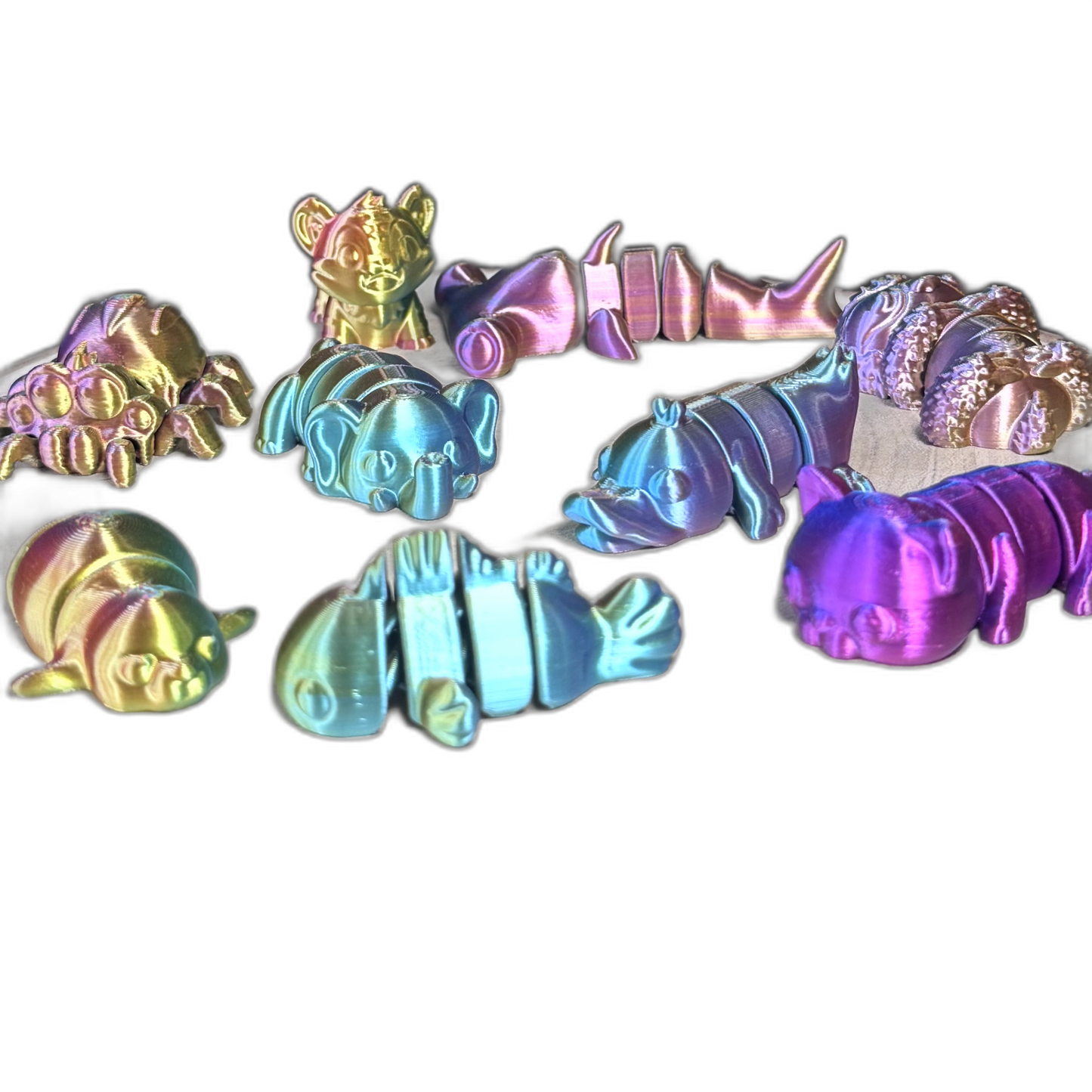 Articulated 3D Printed Mini Creatures – Iridescent Animal Fidget Toys