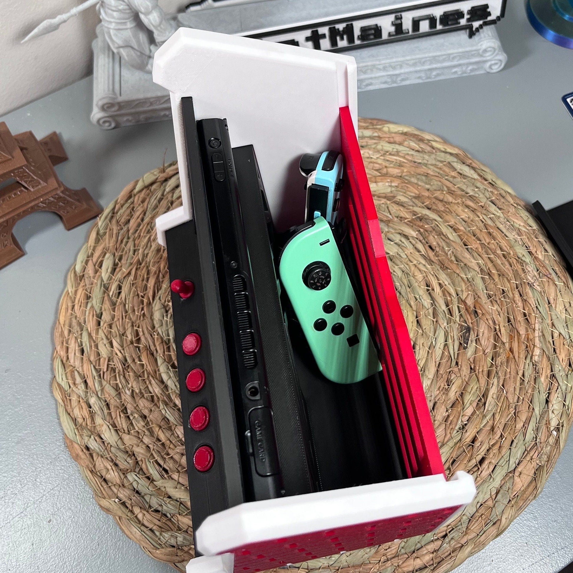 Retro Brick 3D Printed Arcade for Original Nintendo Switch - Game Holder with Controller Storage and Charging Space - 18 Color Options