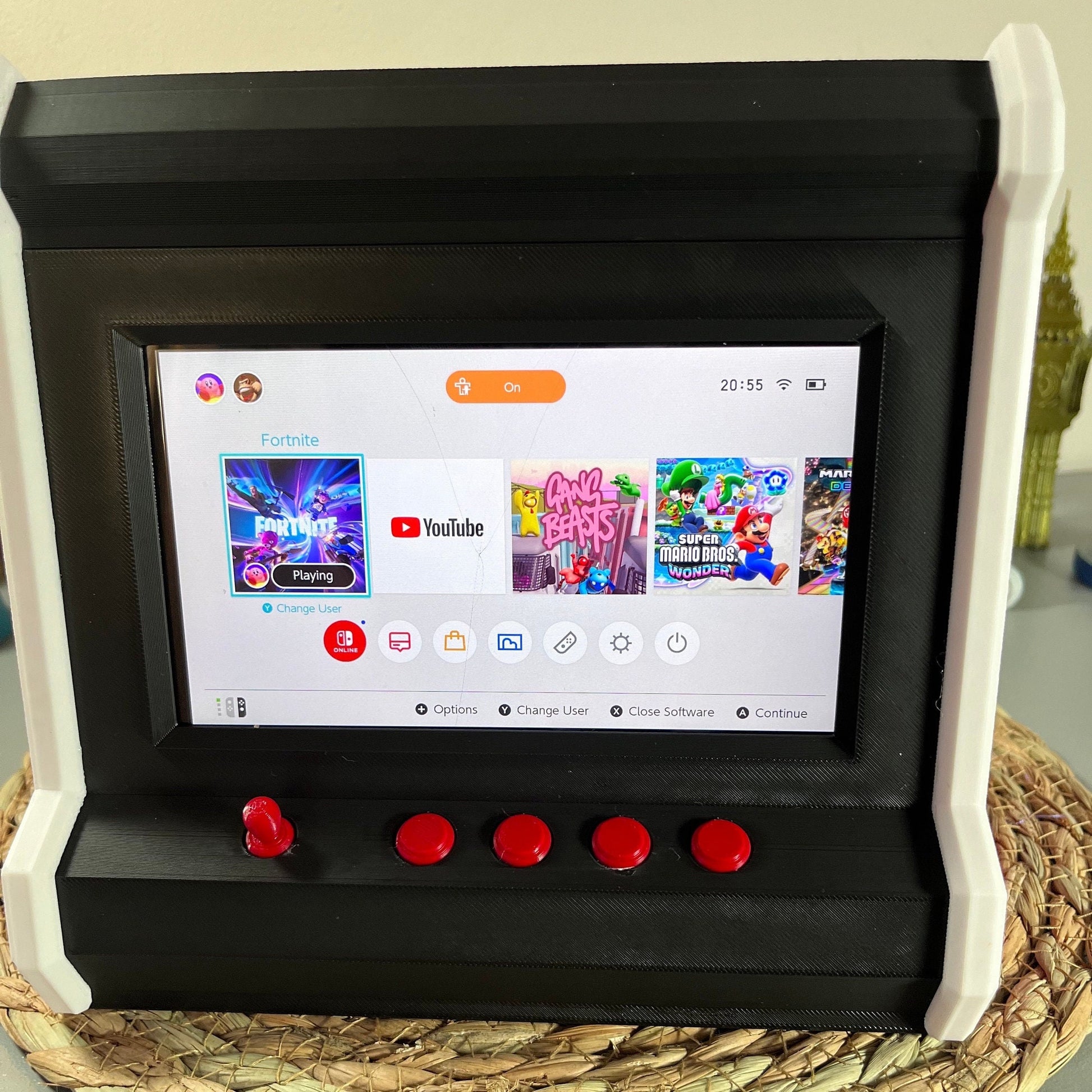 Retro Brick 3D Printed Arcade for Original Nintendo Switch - Game Holder with Controller Storage and Charging Space - 18 Color Options