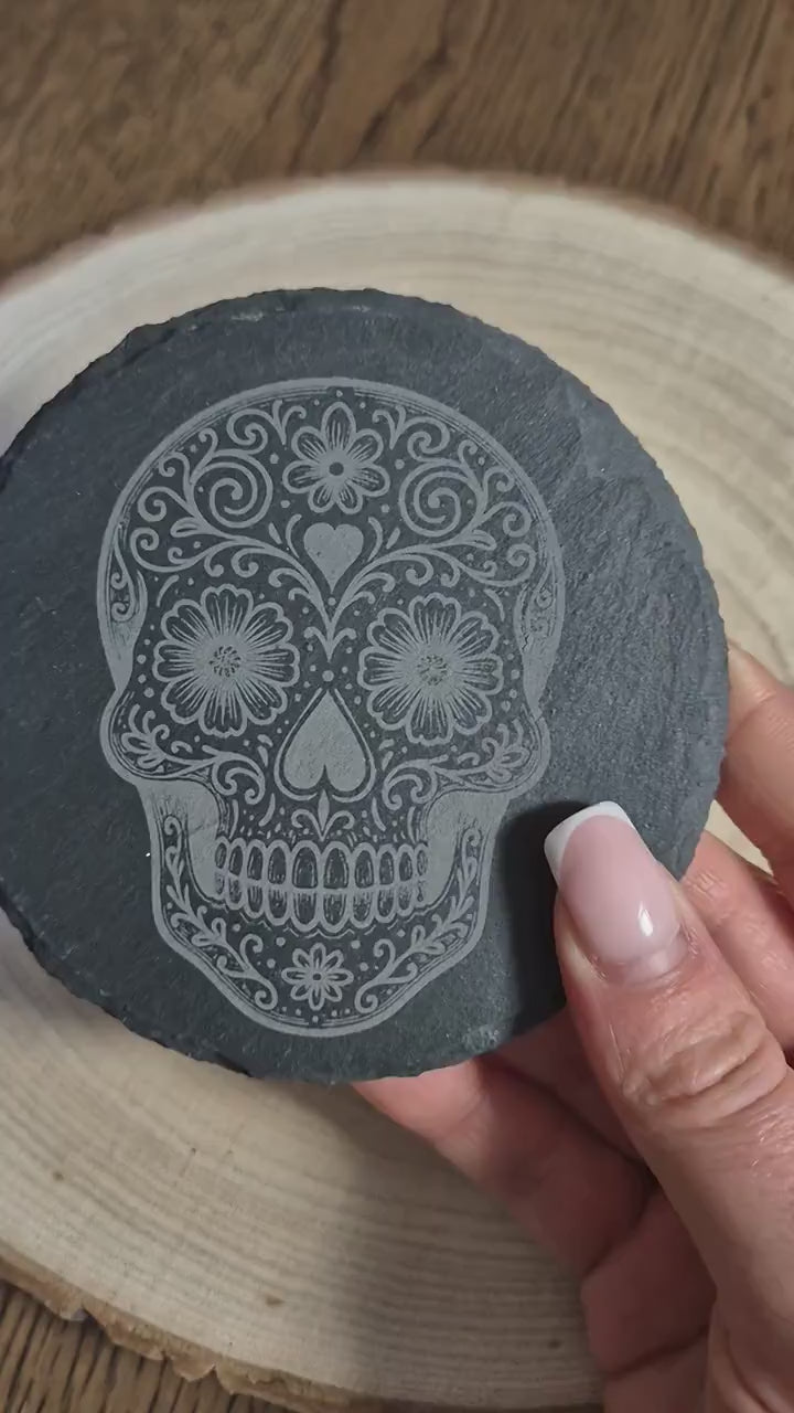 Sugar Skull Slate Coaster – Day of the Dead Decor, Colourful Gothic Home Gift, Laser Engraved Drinkware, Alternative Skull Art