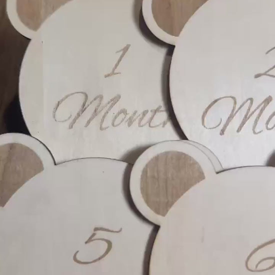 Personalised teddy bear welcome to the world baby name disc newborn photo prop baby shower gift first time mom custom wood keepsake