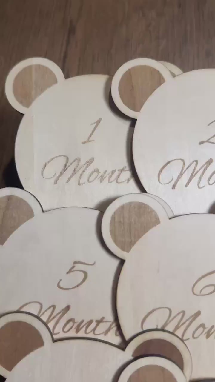 Personalised teddy bear welcome to the world baby name disc newborn photo prop baby shower gift first time mom custom wood keepsake