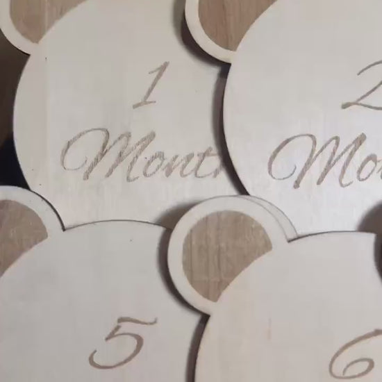 Teddy bear baby milestone discs wooden newborn photo props custom birth stats baby shower gift first time mom keepsake monthly markers